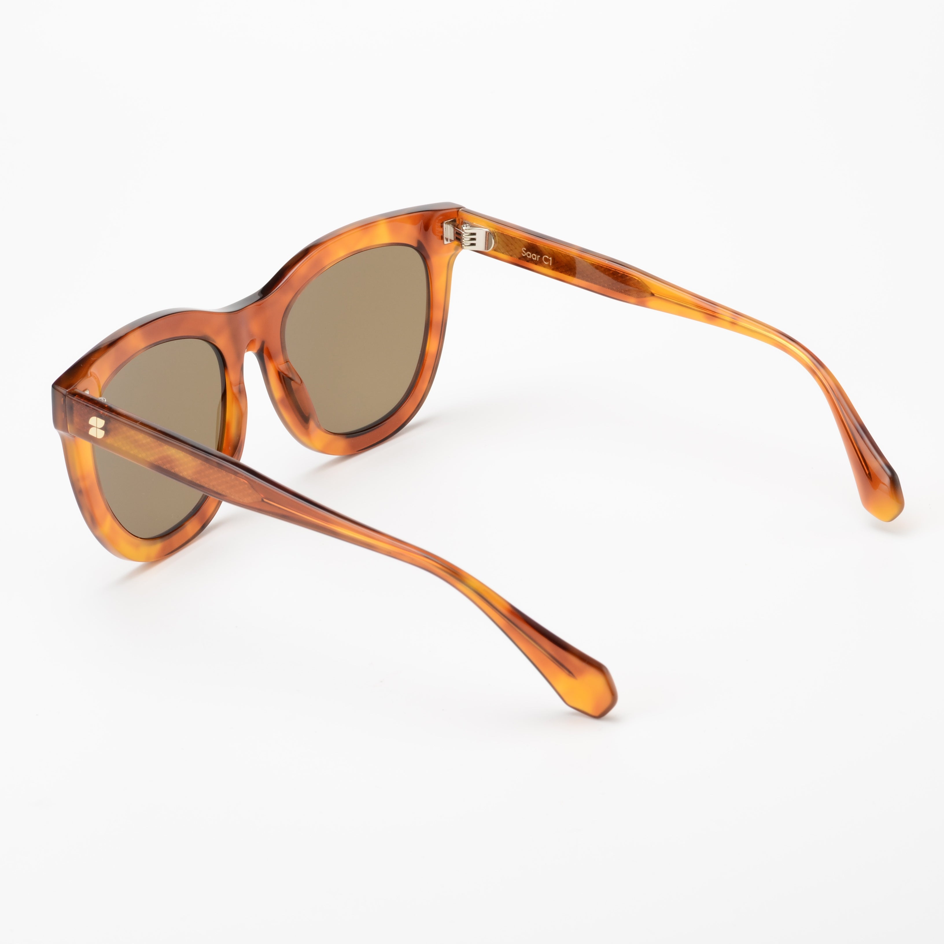 saar sunglasses | caramel