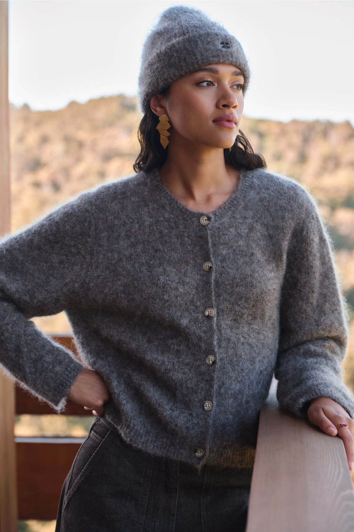 vasile cardigan | dark biscuit
