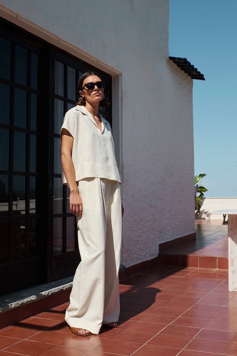 jaxx-pants-cream-normale taille-casual fit-losvallende pasvorm-by-bar-aanvullende-foto
